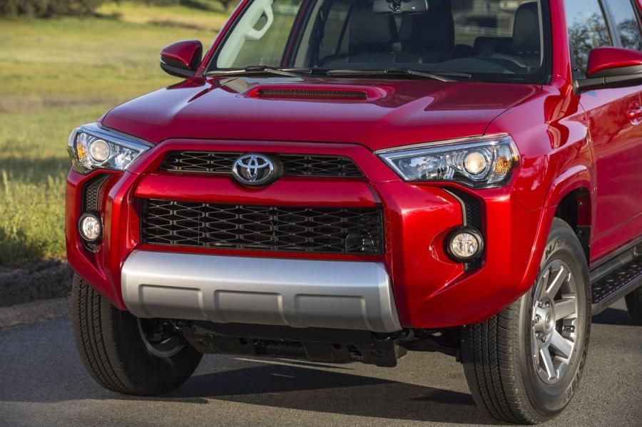  Toyota 4Runner 2014 года  (фото 18 из 55)